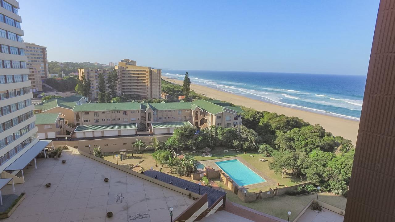 South Coast Beachfront Holiday Apartments امانزيمتوتي المظهر الخارجي الصورة