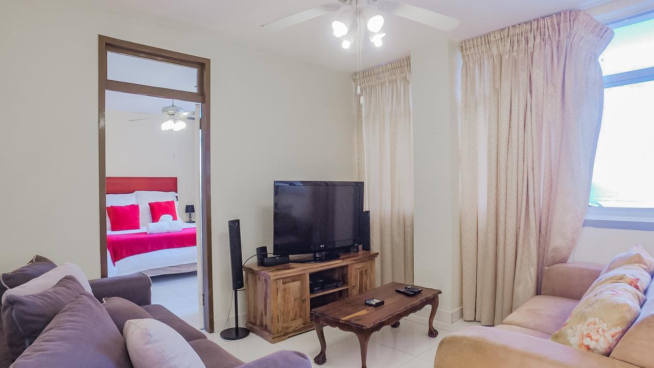 South Coast Beachfront Holiday Apartments امانزيمتوتي المظهر الخارجي الصورة